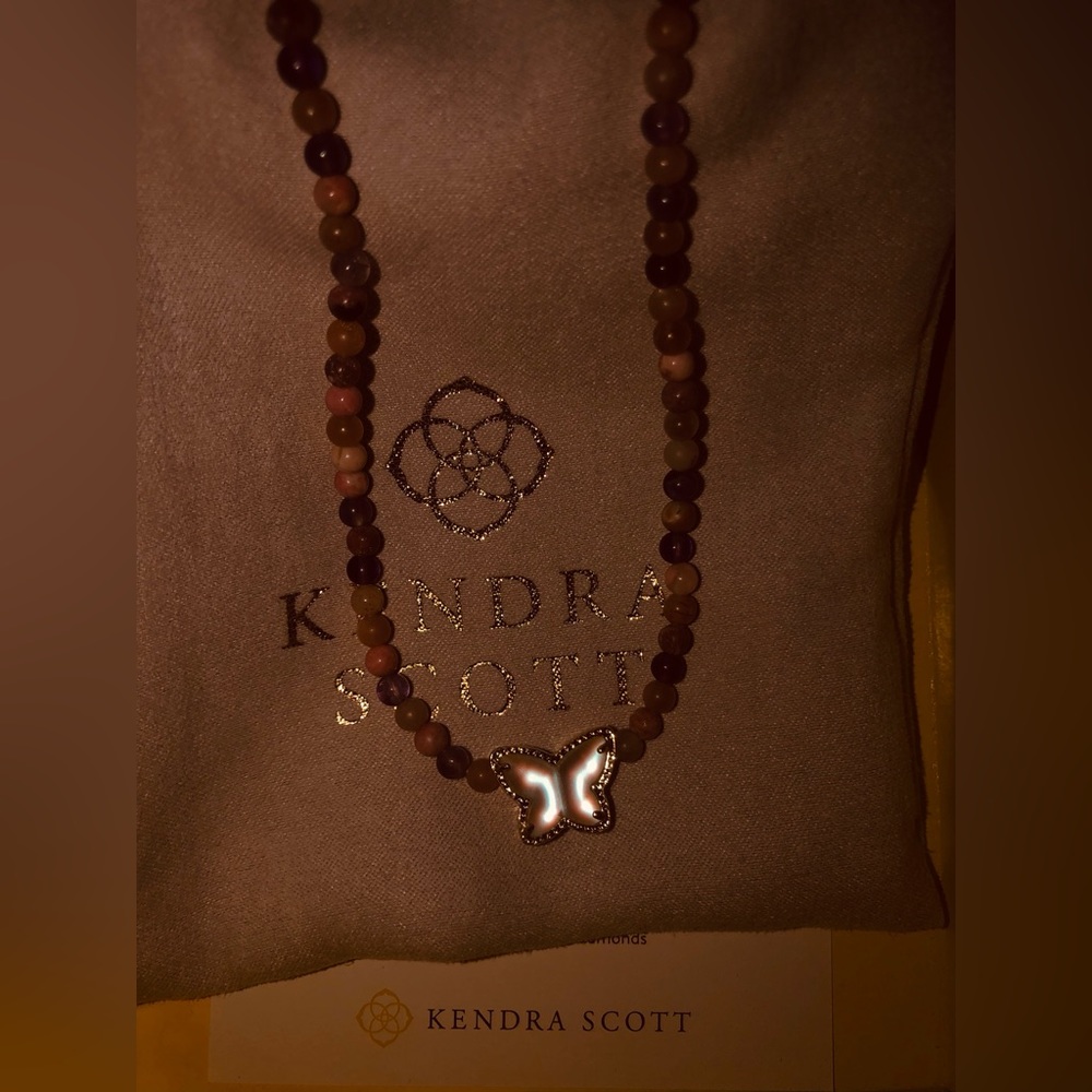 NWT KENDRA SCOTT LILLIA GOLD & PASTEL MIX BEADED BUTTERFLY PENDANT NECKLACE 16”